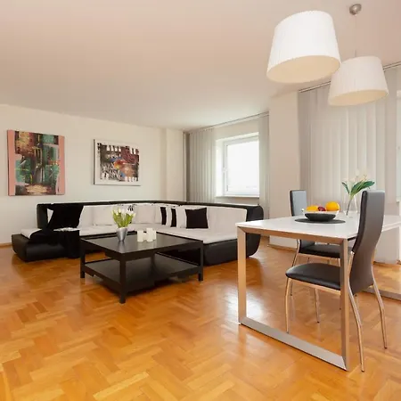 Διαμέρισμα Aleja Jana Pawla Ii By Renters Βαρσοβία