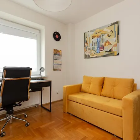 Aleja Jana Pawla Ii By Renters Апартаменты
