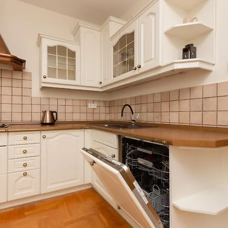 Apartament Aleja Jana Pawła Ii By Renters Warszawa